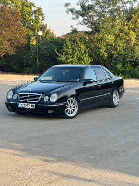  Mercedes-Benz E 270