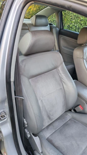 VW Passat 1.9 131 4x4 - 2150 € / 4205.03 лв. - 35362945 14