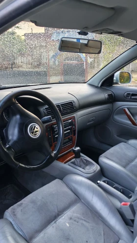 VW Passat 1.9 131 4x4 - 2150 € / 4205.03 лв. - 35362945 6