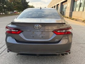 Toyota Camry * SE * CARFAX * ОПЦИЯ ЗА ФИНАНСИРАНЕ | Auto.bg — изображение 4