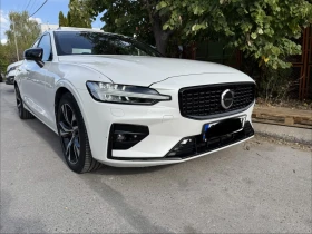 Volvo S60 Volvo S60 T6 R-Line | 2023Г | Пано - 26490 € - 29116816 3
