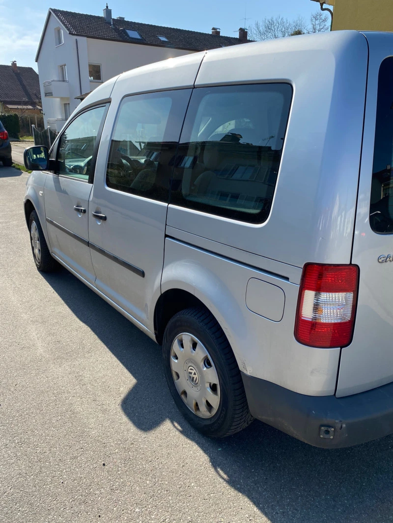 VW Caddy 7 Места/Газ, снимка 7 - Автомобили и джипове - 45040620