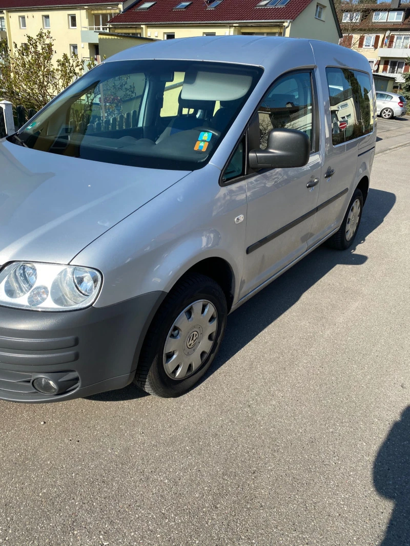 VW Caddy 7 Места/Газ, снимка 1 - Автомобили и джипове - 45040620