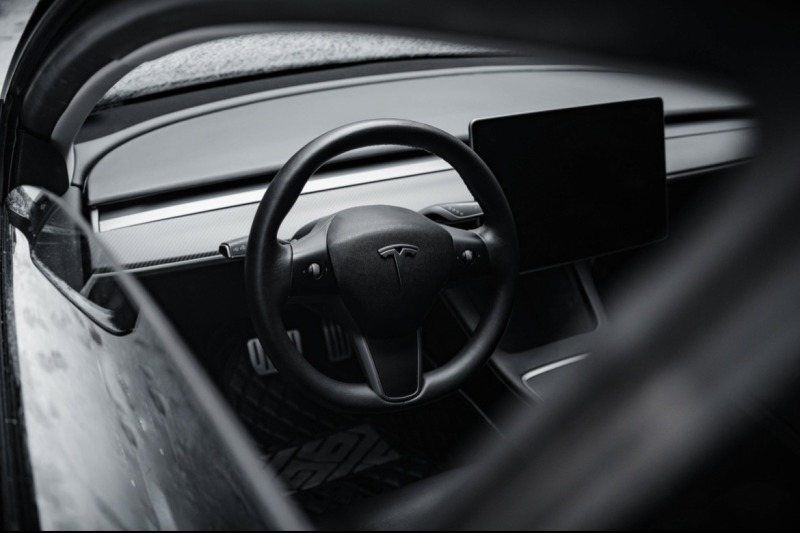 Tesla Model 3 Performance , снимка 5 - Автомобили и джипове - 46126512