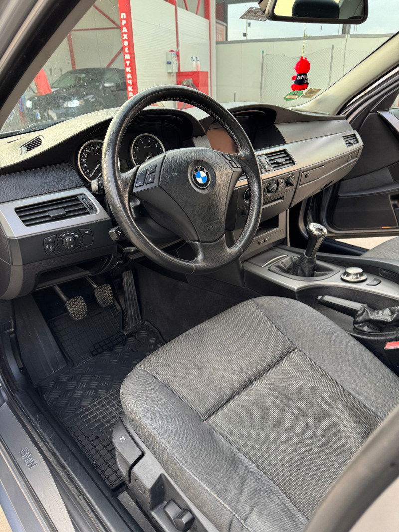 BMW 520, снимка 8 - Автомобили и джипове - 46295769