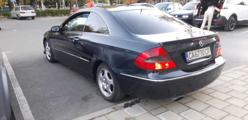 Mercedes-Benz CLK 270cdi, снимка 8 - Автомобили и джипове - 47816331