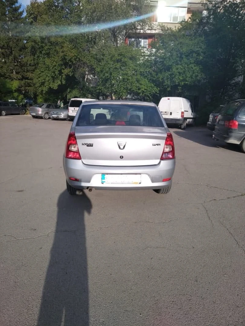 Dacia Logan, снимка 9 - Автомобили и джипове - 48949206