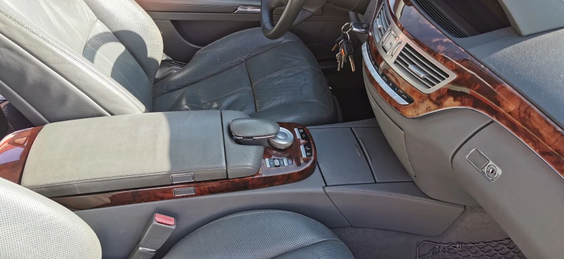 Mercedes-Benz S 320, снимка 9 - Автомобили и джипове - 52676993