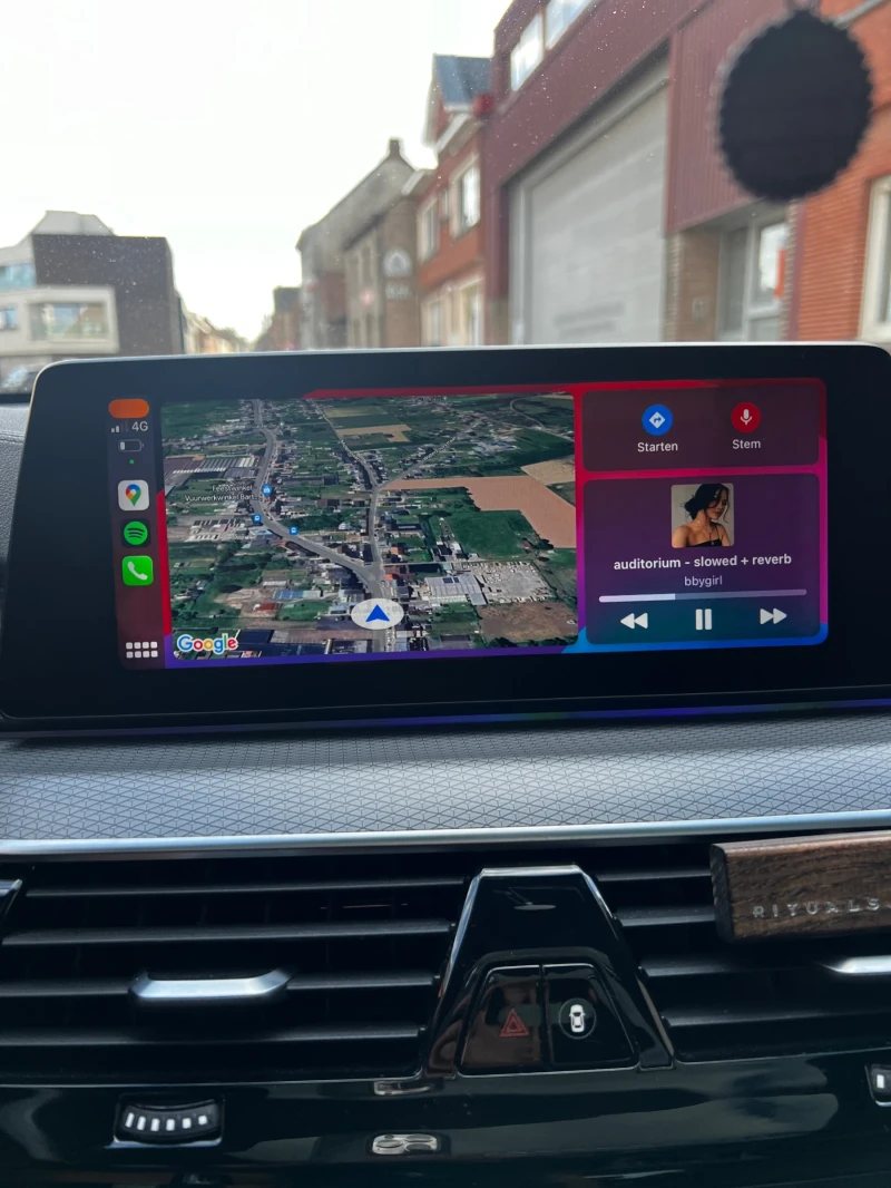 BMW 6 GT 3.0d M-SPORTPAKKET  FULL LED/MASSAGE/HUD/360/PANO, снимка 7 - Автомобили и джипове - 52568733