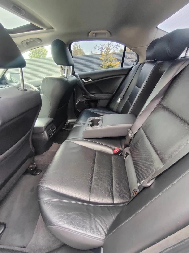 Honda Accord Executive, снимка 10 - Автомобили и джипове - 52043864