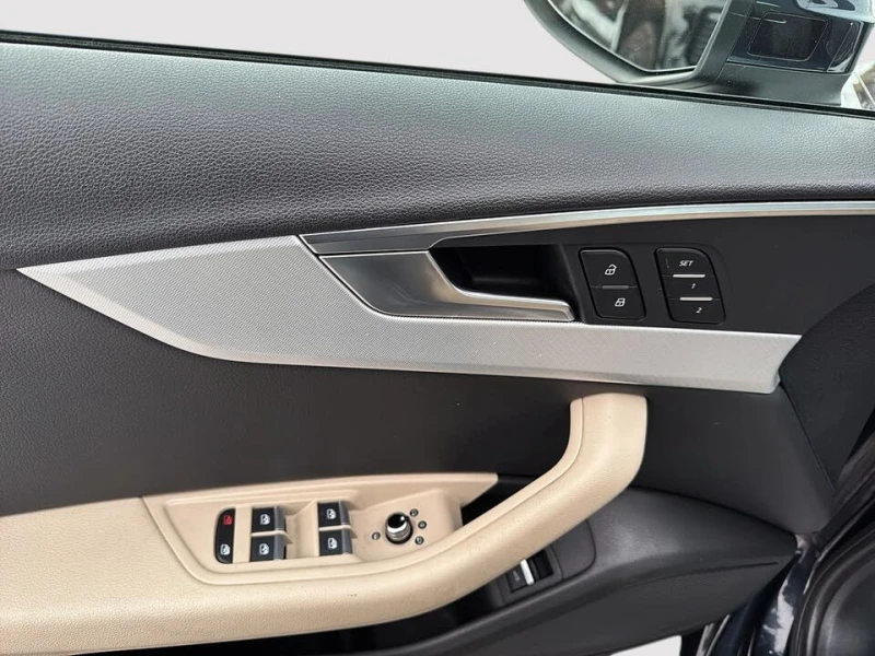Audi A4 Progressiv* QUATTRO* BLINDSPOT* CARPLAY* ПОДГРЕВ* , снимка 11 - Автомобили и джипове - 52625202