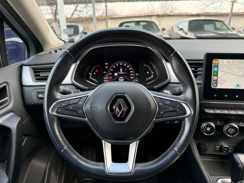 Renault Captur 1.3 Tce, снимка 11 - Автомобили и джипове - 53155785