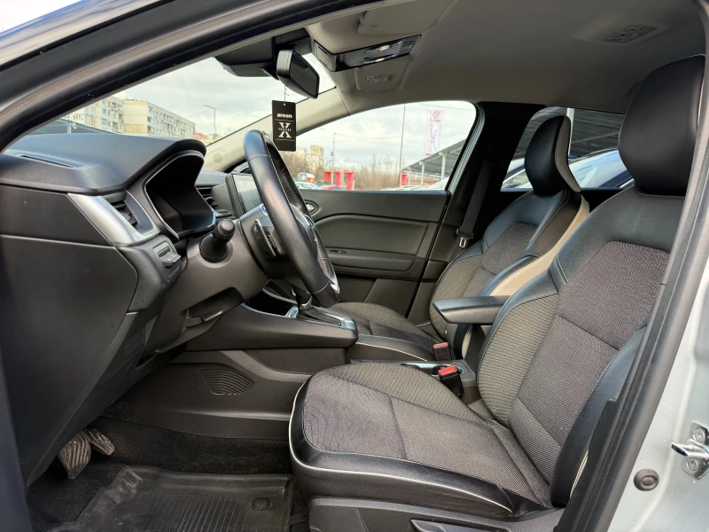 Renault Captur 1.3 Tce, снимка 7 - Автомобили и джипове - 53155785