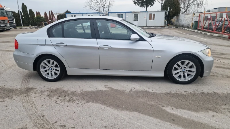 BMW 320, снимка 4 - Автомобили и джипове - 53275884