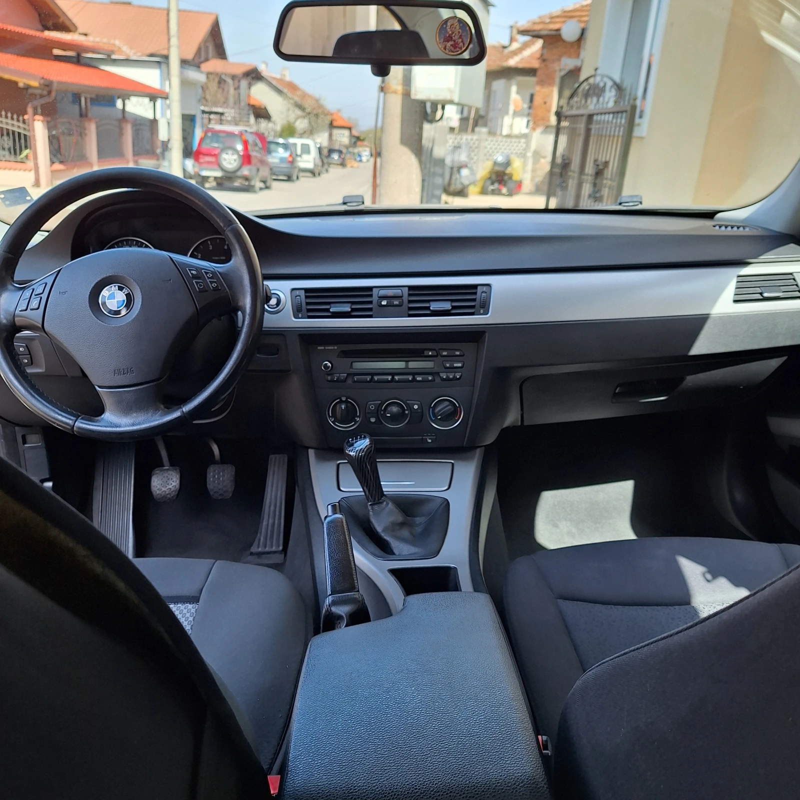 BMW 318  - изображение 6