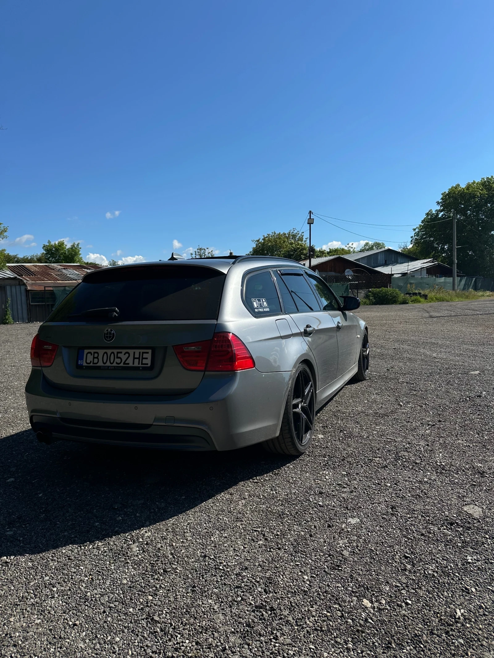 BMW 330  - изображение 6