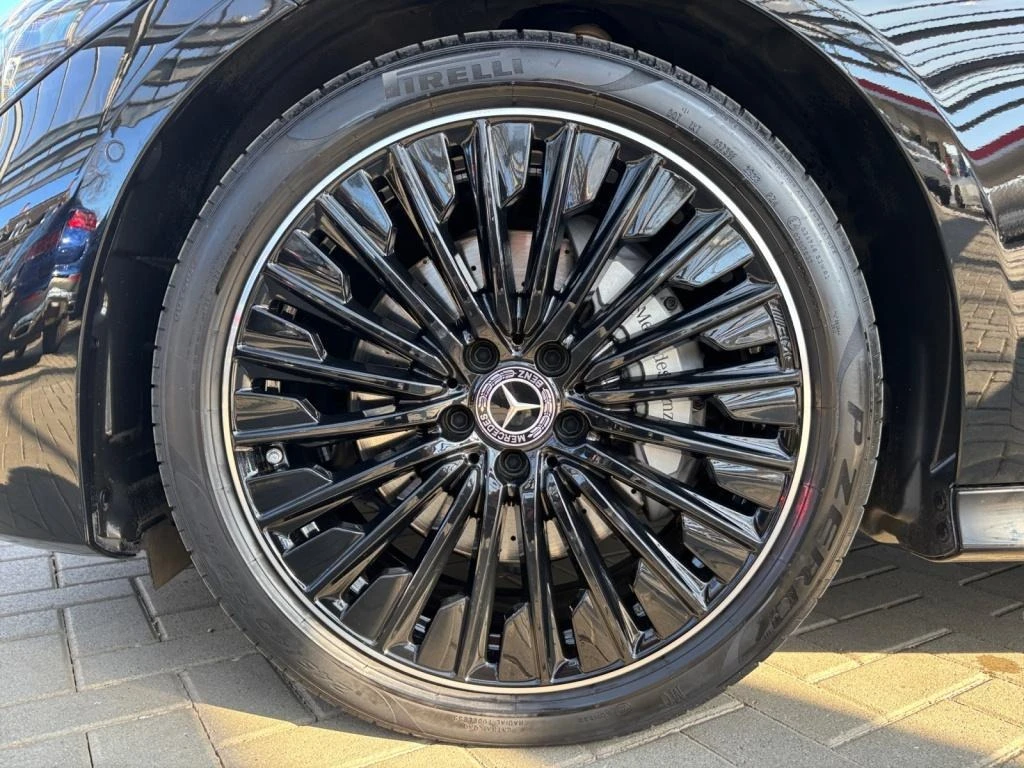 Mercedes-Benz CLE 300 AMG/4-MATIC/ NIGHT/PANO/ DIGITAL LIGHT/CAMERA/ - изображение 3