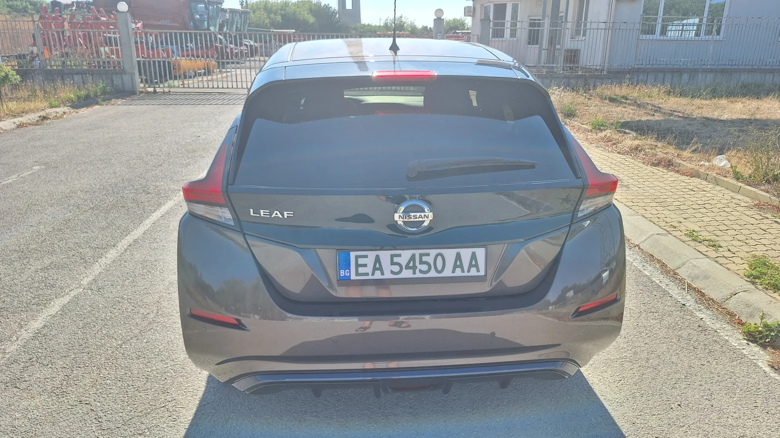 Nissan Leaf  Teкna - изображение 5