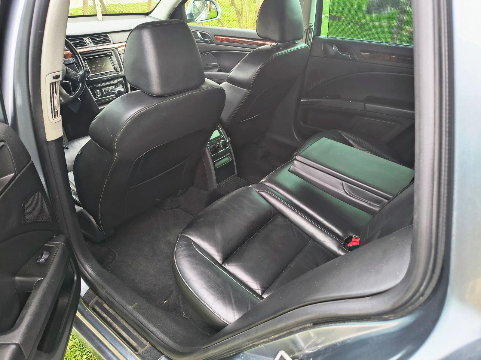 Skoda Superb 2.0tdi 170hp - изображение 9
