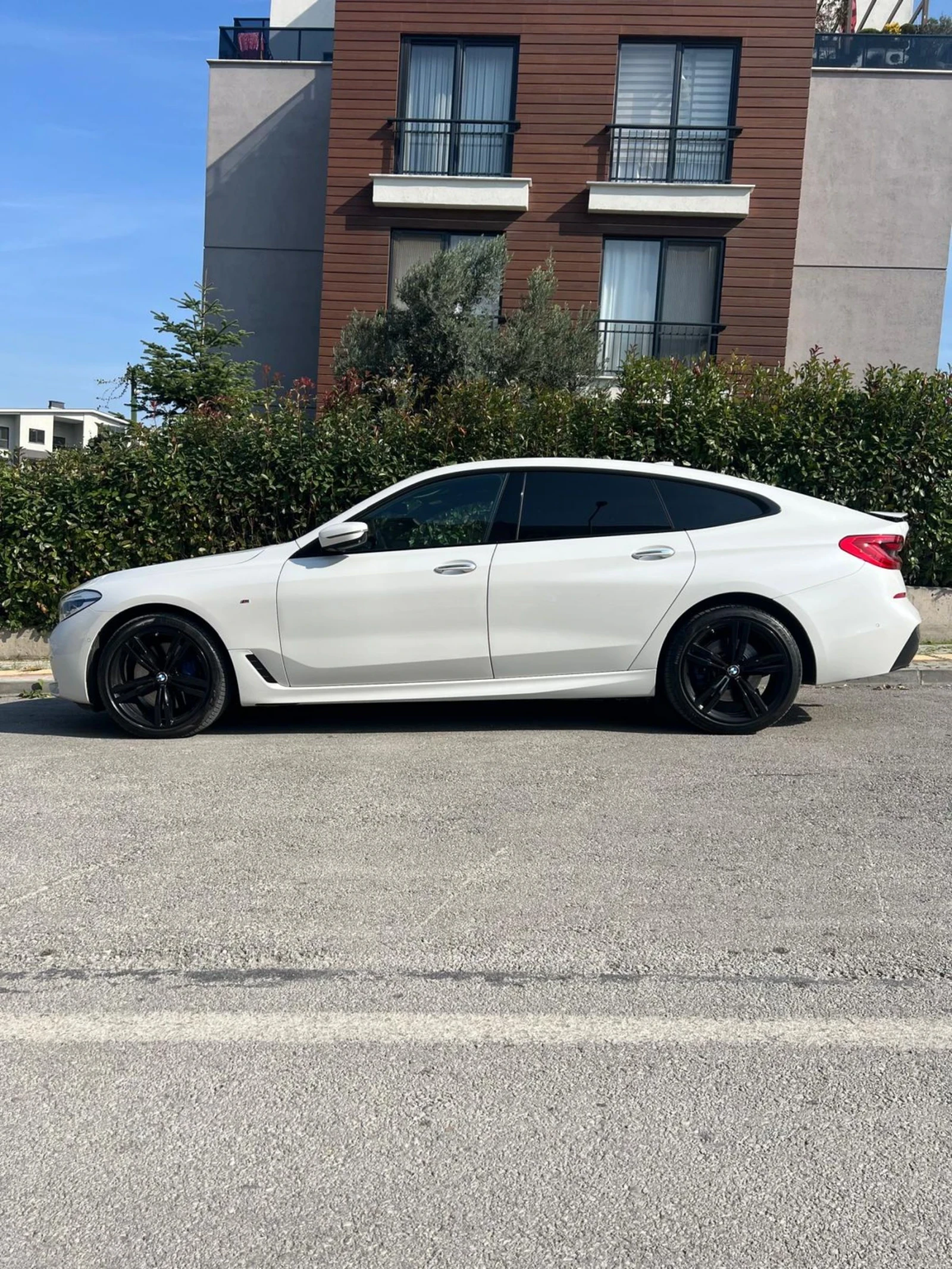 BMW 6 GT 3.0d M-SPORTPAKKET  FULL LED/MASSAGE/HUD/360/PANO | Mobile.bg   5