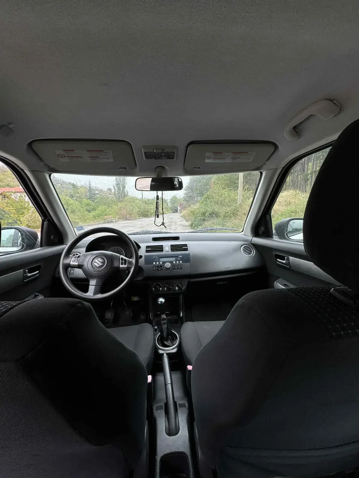 Suzuki Swift 1.3i - изображение 4