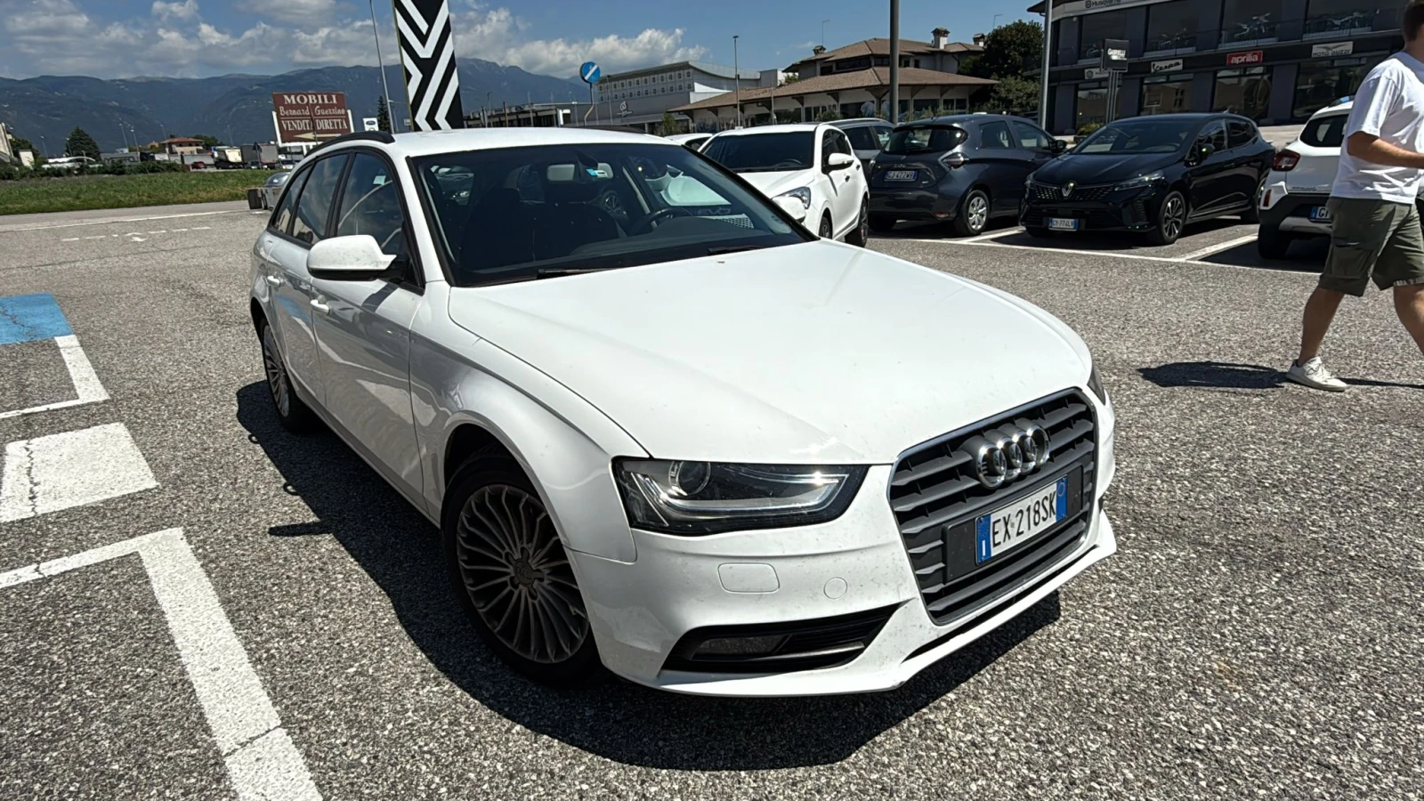 Audi A4 2.0 TDI AUTOMAT - изображение 2