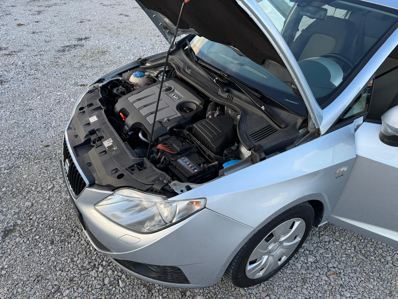 Seat Ibiza 1.6TDi | Mobile.bg � ����������� 14