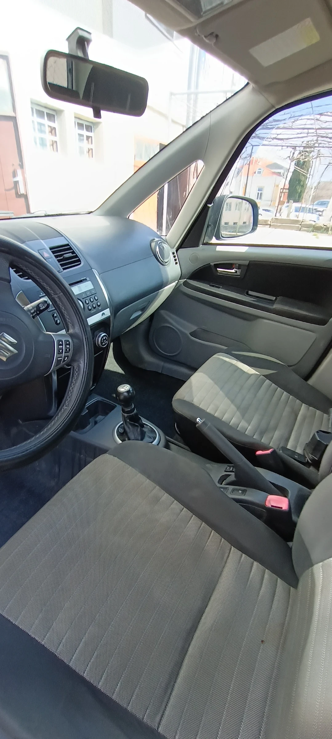 Suzuki SX4, снимка 7 - Автомобили и джипове - 53745199