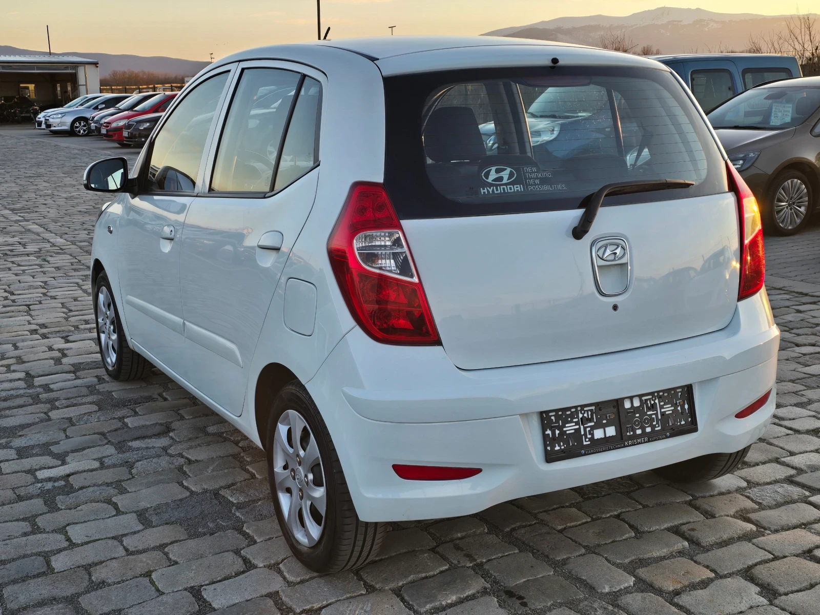 Hyundai I10 1.2i АВТОМАТИК 102000 КМ. ЕВРО 5, снимка 6 - Автомобили и джипове - 53788072