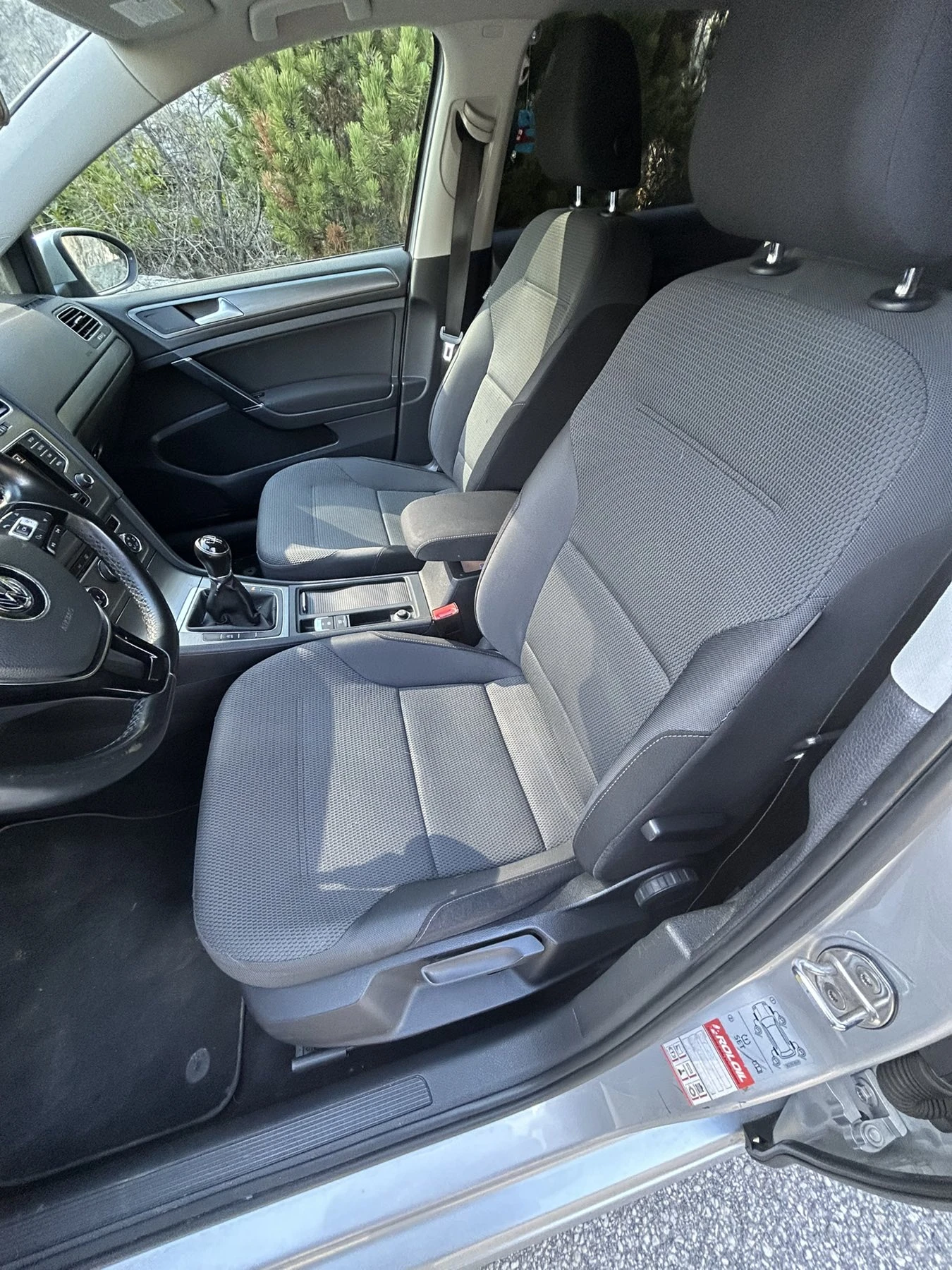 VW Golf Comfortline, снимка 10 - Автомобили и джипове - 54152065