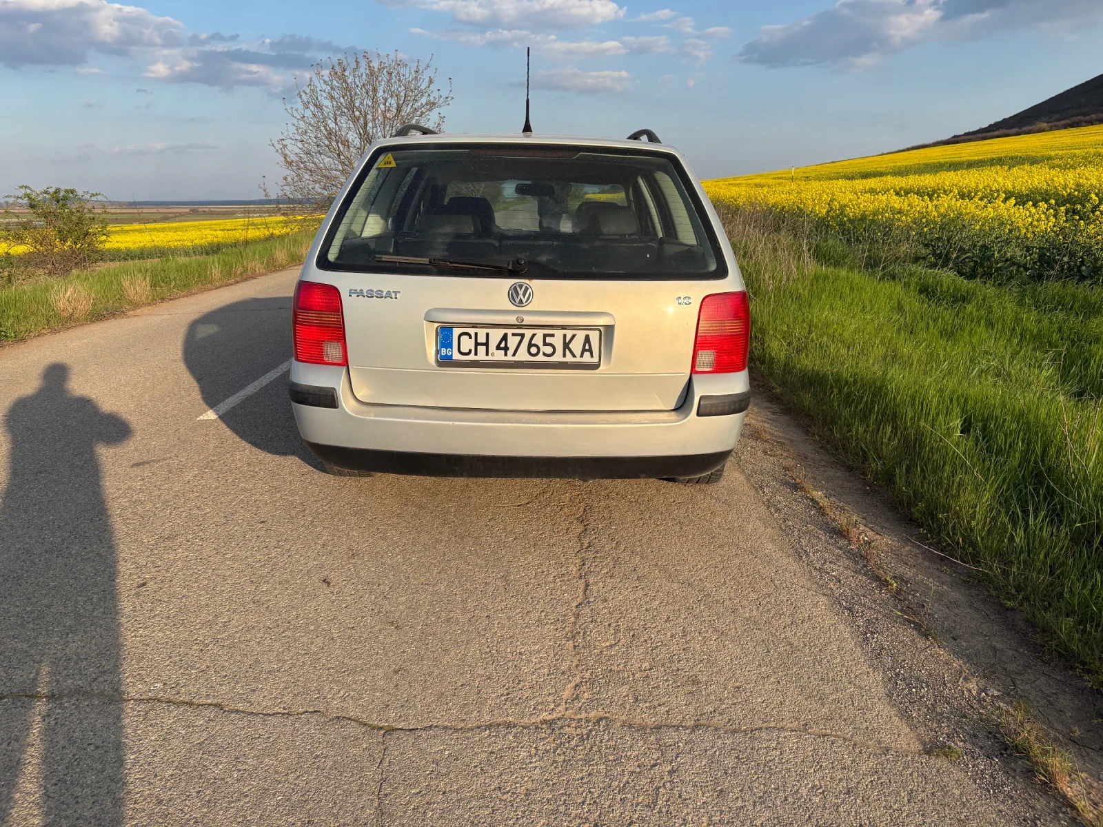 VW Passat, снимка 4 - Автомобили и джипове - 54240146