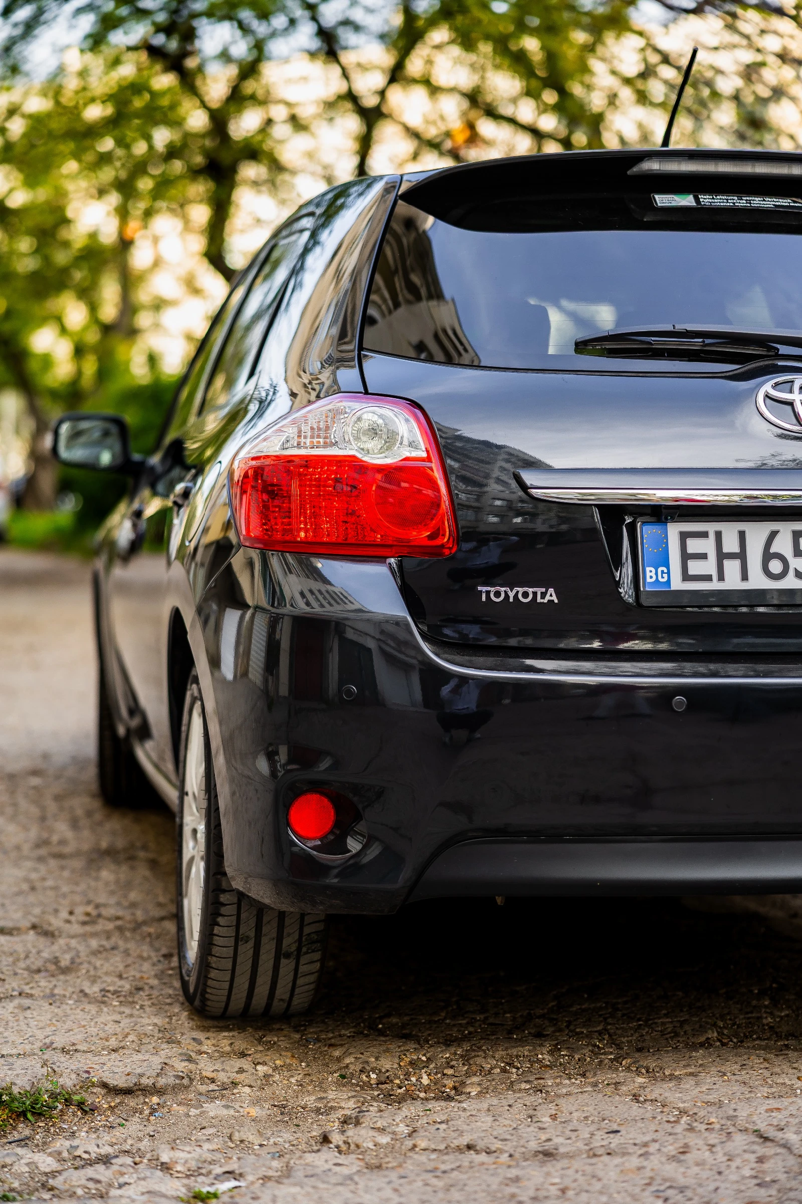 Toyota Auris, снимка 6 - Автомобили и джипове - 54254102