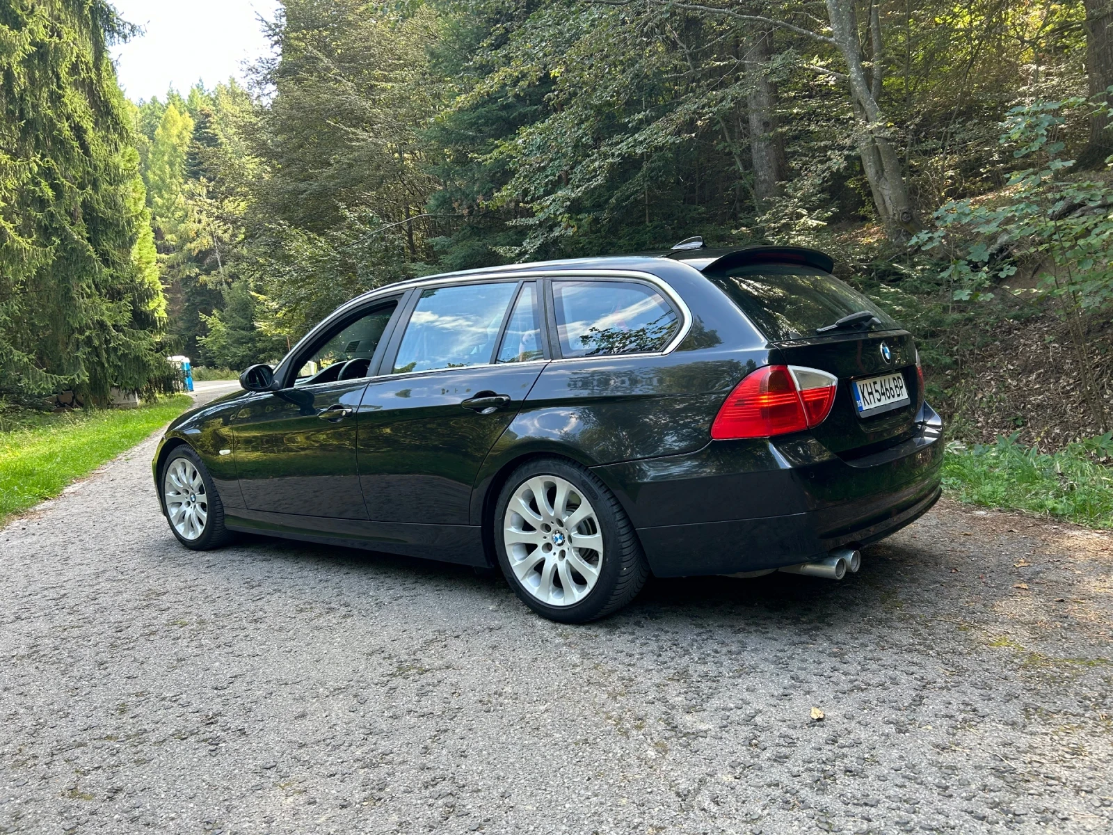 BMW 330 Навигация, кожен салон, снимка 4 - Автомобили и джипове - 54392326