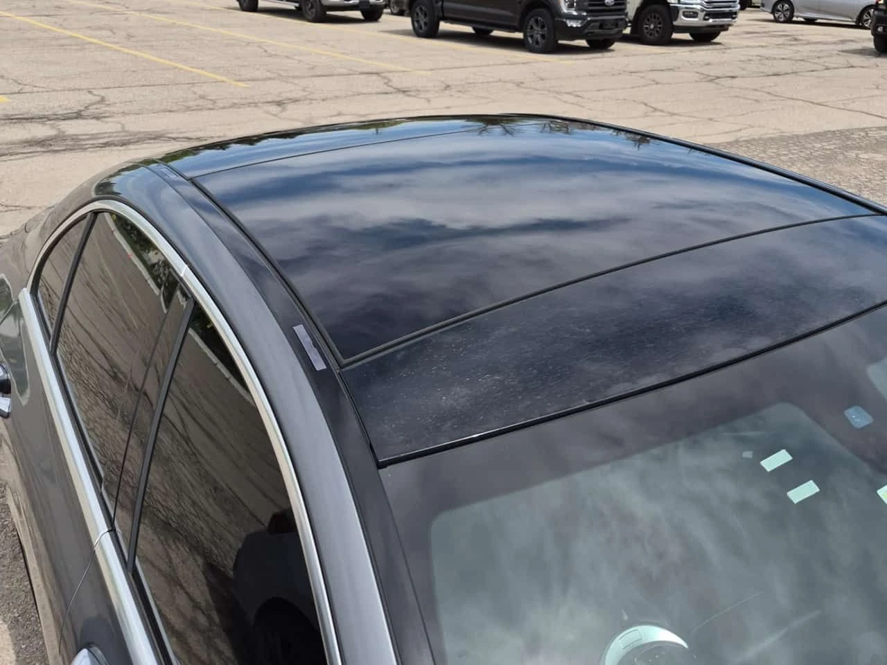 Mercedes-Benz C 300 CARFAX, снимка 7 - Автомобили и джипове - 54590043