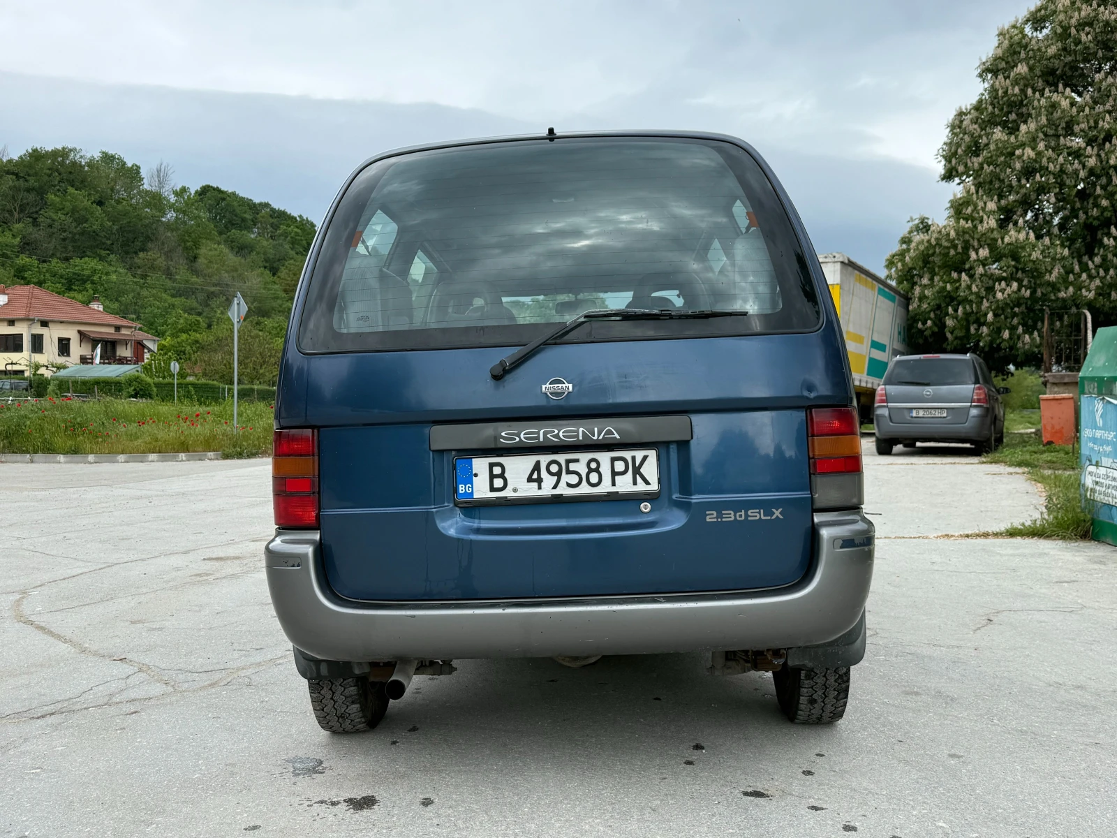 Nissan Serena, снимка 5 - Автомобили и джипове - 54631892