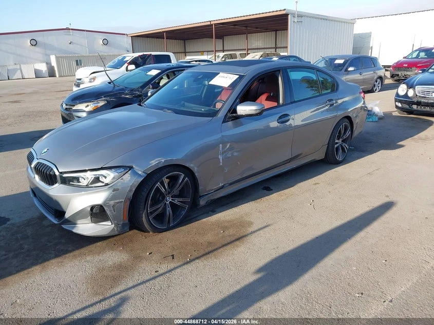BMW 330 2.0l I, снимка 2 - Автомобили и джипове - 54831586