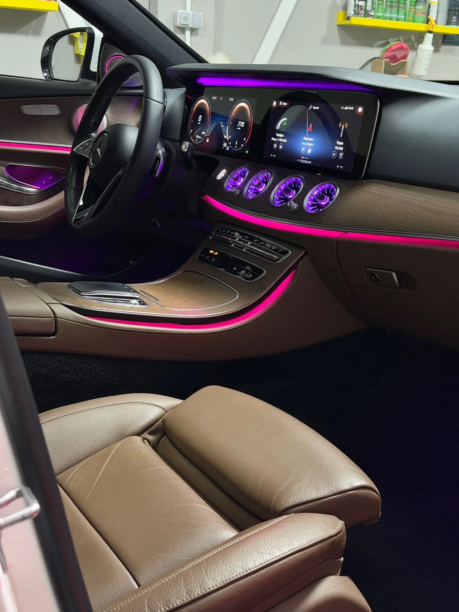 Mercedes-Benz E 220 FACELIFT, AMG Line, Бяла перла, снимка 10 - Автомобили и джипове - 55080592