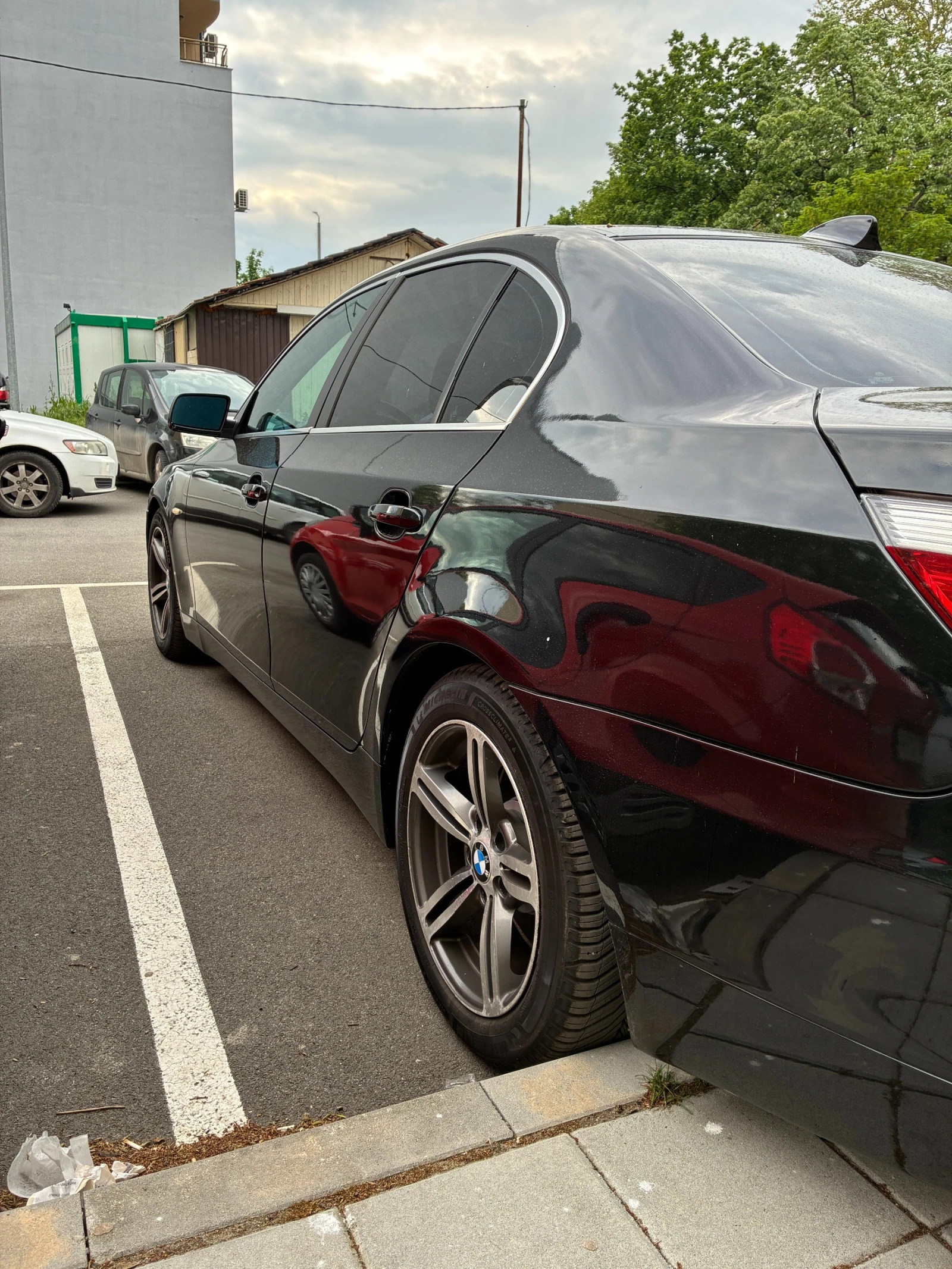BMW 525, снимка 3 - Автомобили и джипове - 55080774