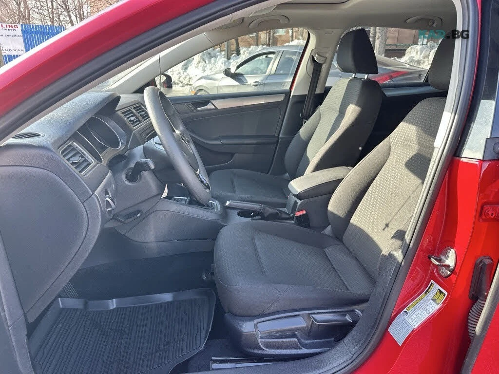 VW Jetta * COMFORTLINE* АвтоКредит * (ЦЕНА ДО БГ), снимка 9 - Автомобили и джипове - 55091053
