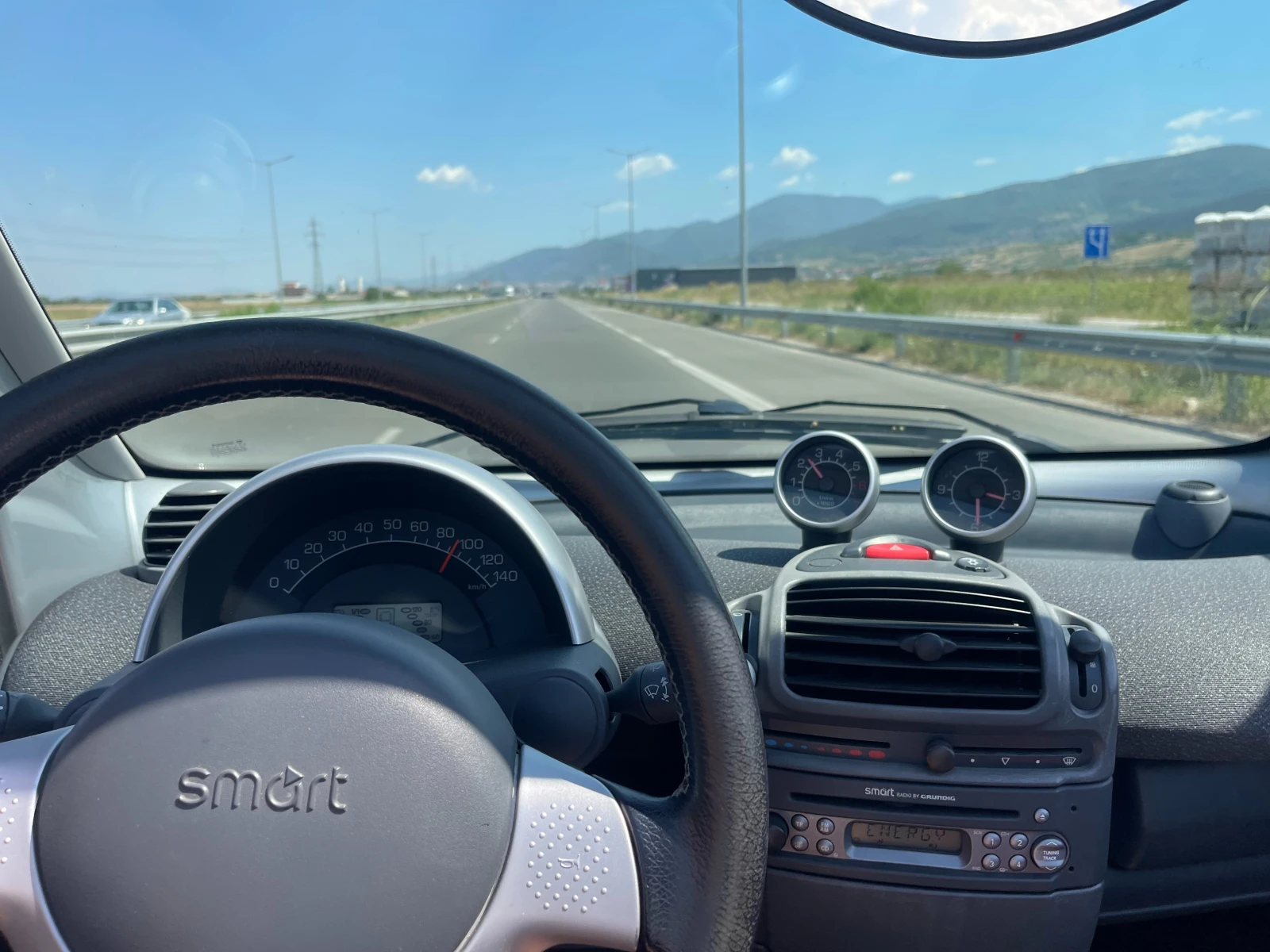 Smart Fortwo 0, 7 Cabrio, снимка 17 - Автомобили и джипове - 55102670
