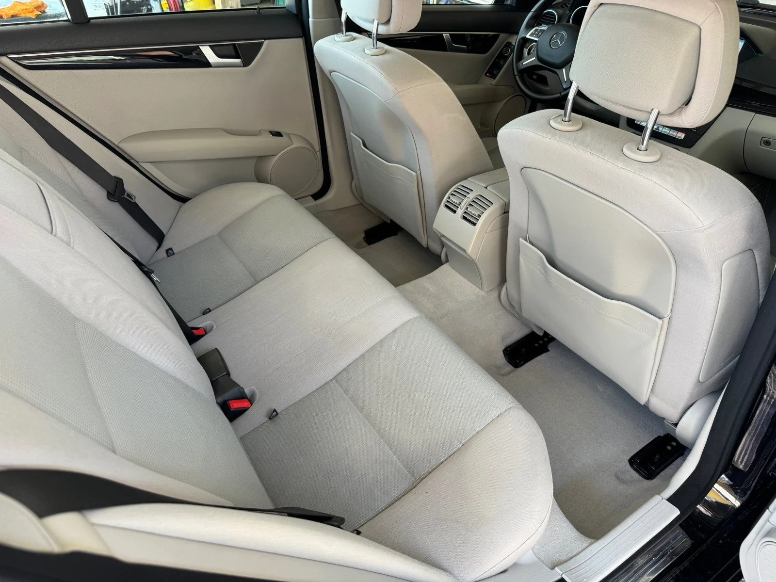 Mercedes-Benz C 200  C 200 BlueEfficiency* FACE LIFT* EURO 5* НОВА, снимка 12 - Автомобили и джипове - 55491934
