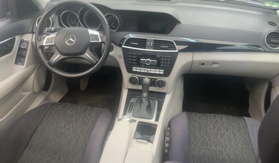 Mercedes-Benz C 200  C 200 BlueEfficiency* FACE LIFT* EURO 5* НОВА, снимка 9 - Автомобили и джипове - 55491934