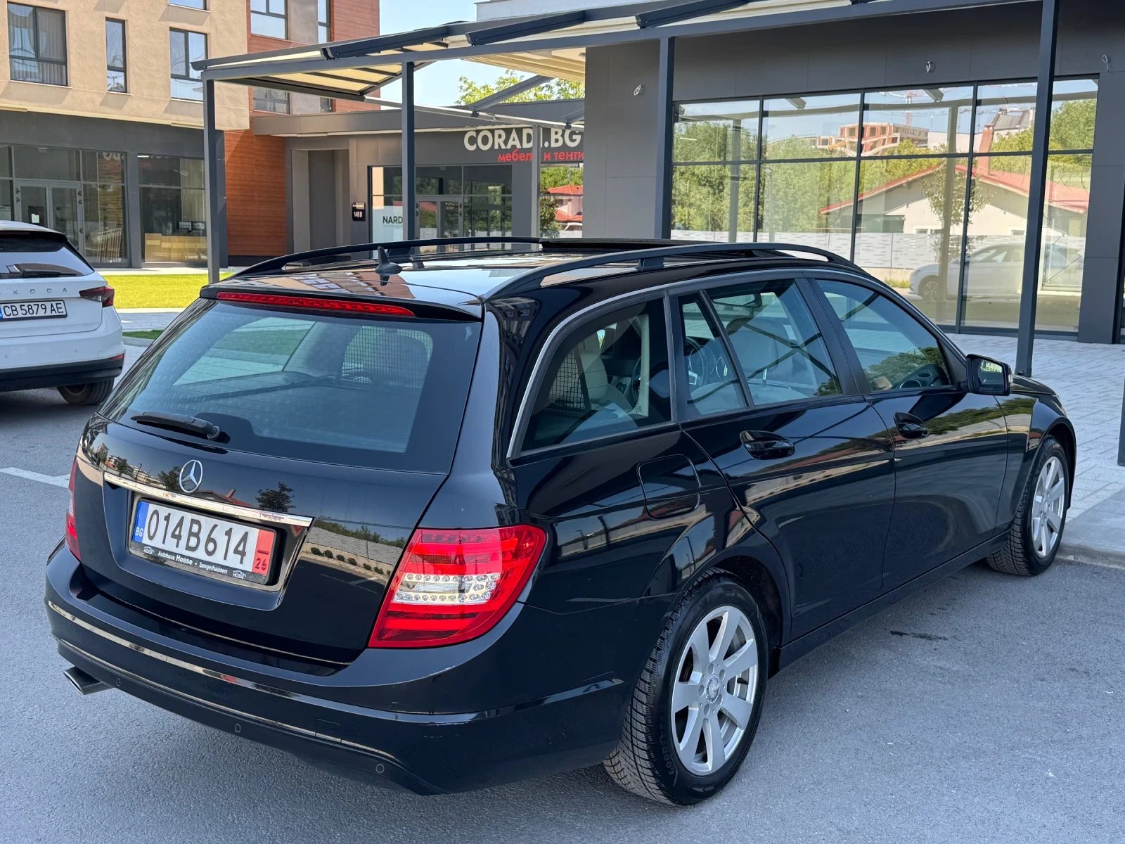 Mercedes-Benz C 200  C 200 BlueEfficiency* FACE LIFT* EURO 5* НОВА, снимка 6 - Автомобили и джипове - 55491934