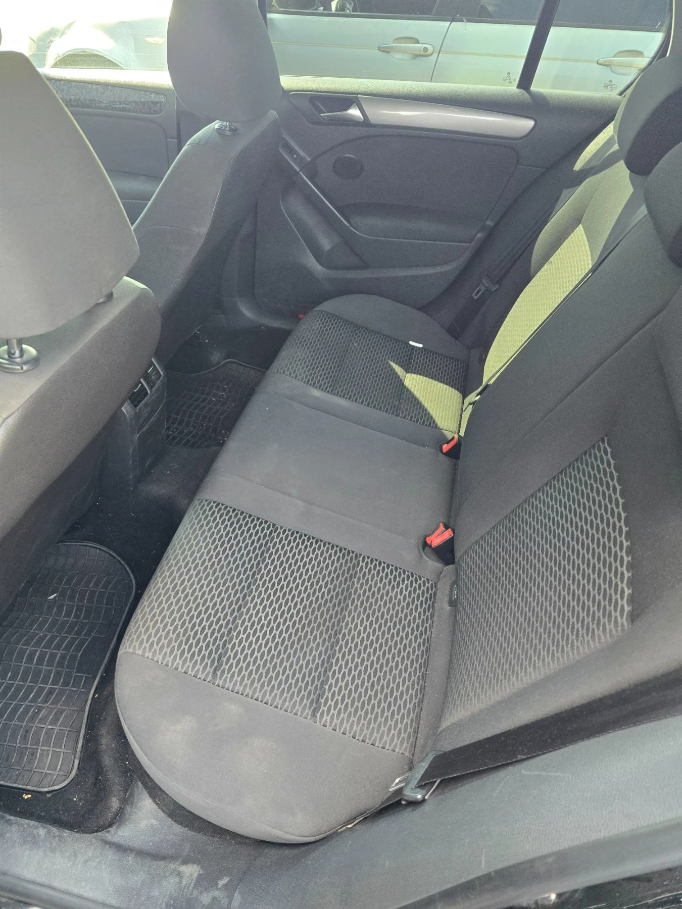 VW Golf, снимка 9 - Автомобили и джипове - 55571199