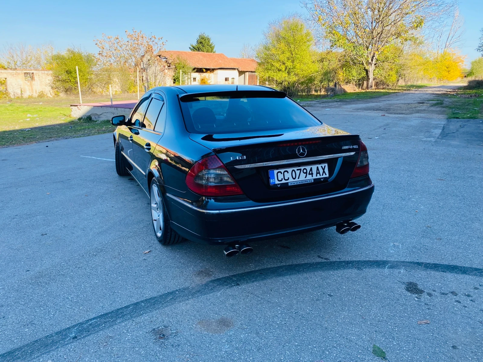 Mercedes-Benz E 320, снимка 5 - Автомобили и джипове - 55931847