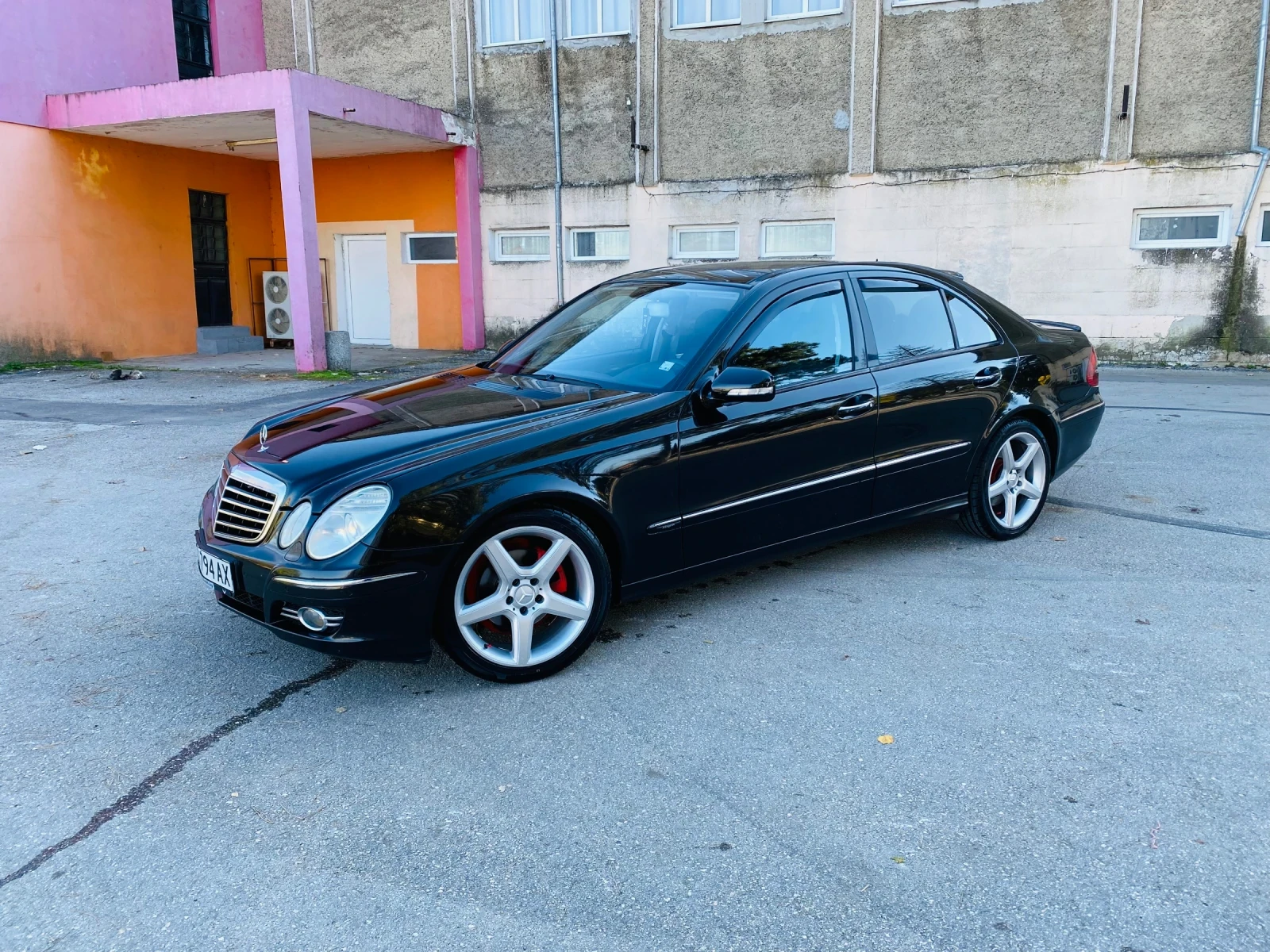 Mercedes-Benz E 320