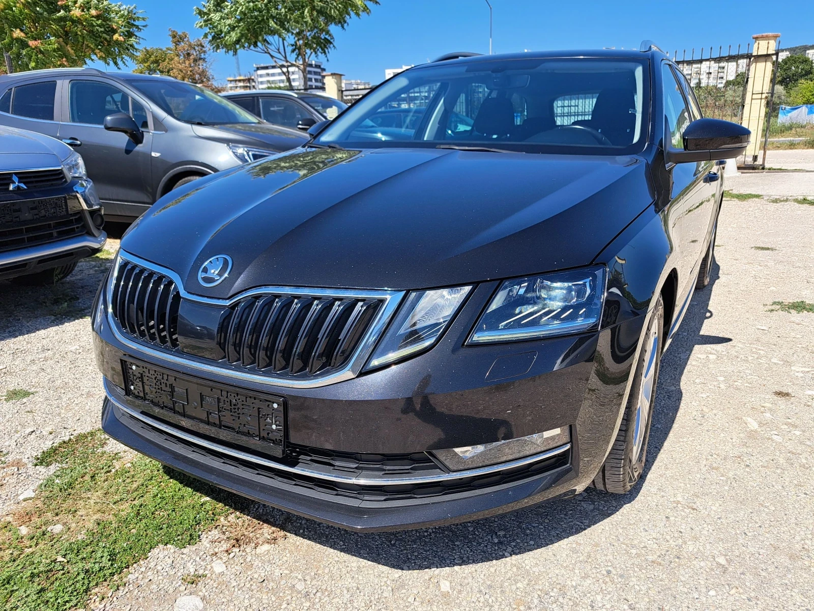 Skoda Octavia 2.0 D Дистроник 