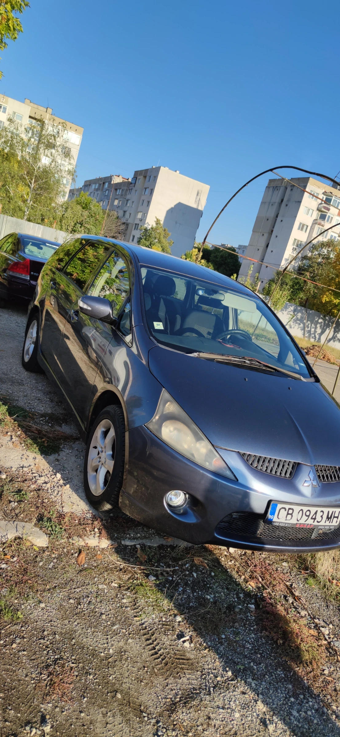 Mitsubishi Grandis 2, 0 TDI, снимка 2 - Автомобили и джипове - 56643990