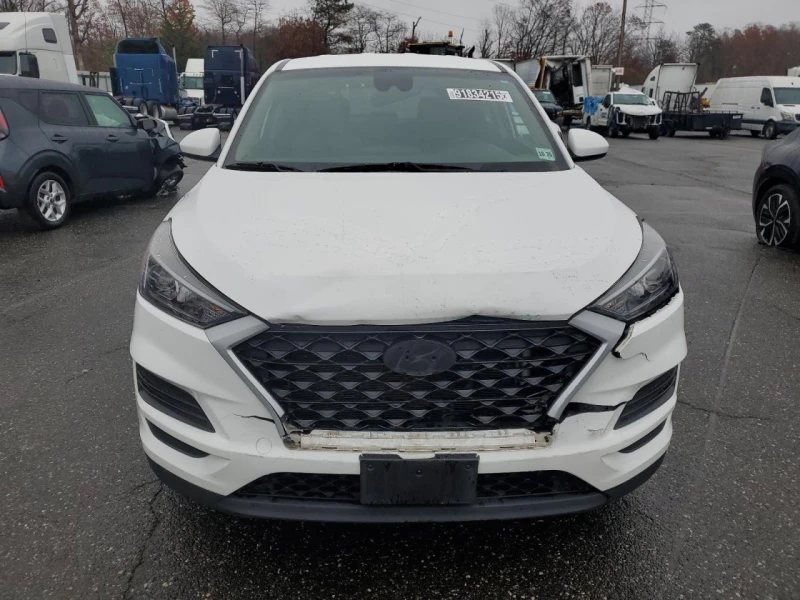 Hyundai Tucson, снимка 6 - Автомобили и джипове - 52493950