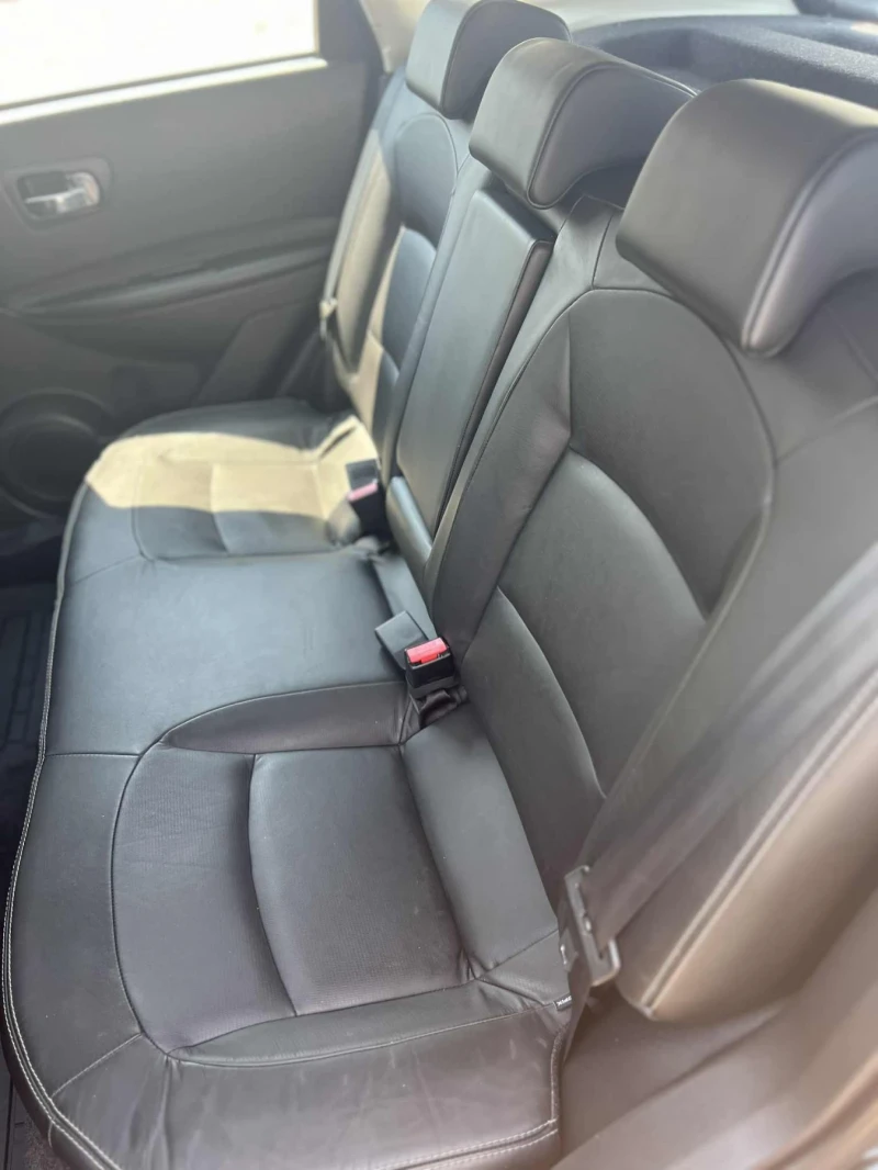 Nissan Qashqai, снимка 4 - Автомобили и джипове - 52497461